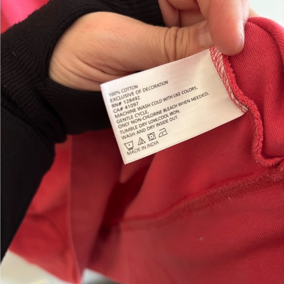 Greg Norman Red 1/4 Zip Men's Pullover Size Medium - Picture 4 of 5